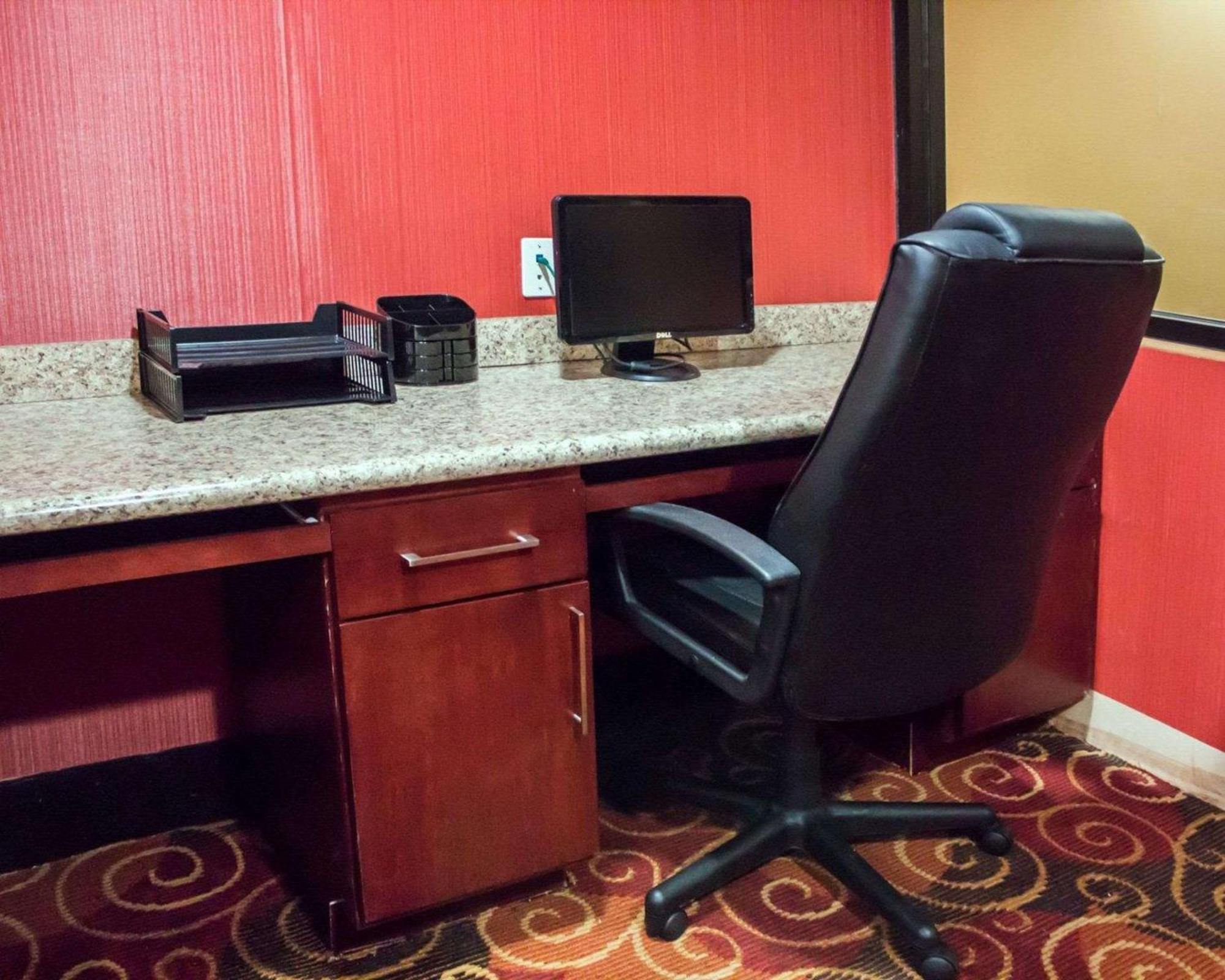 Comfort Inn & Suites Trussville I-59 Exit 141 Luaran gambar